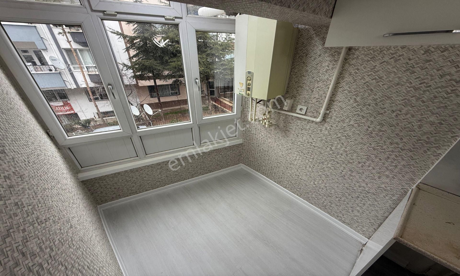 23 Nisan Mahallesi'nde Full+full Yapılı Katta 3+1 Daire! - Görsel 6