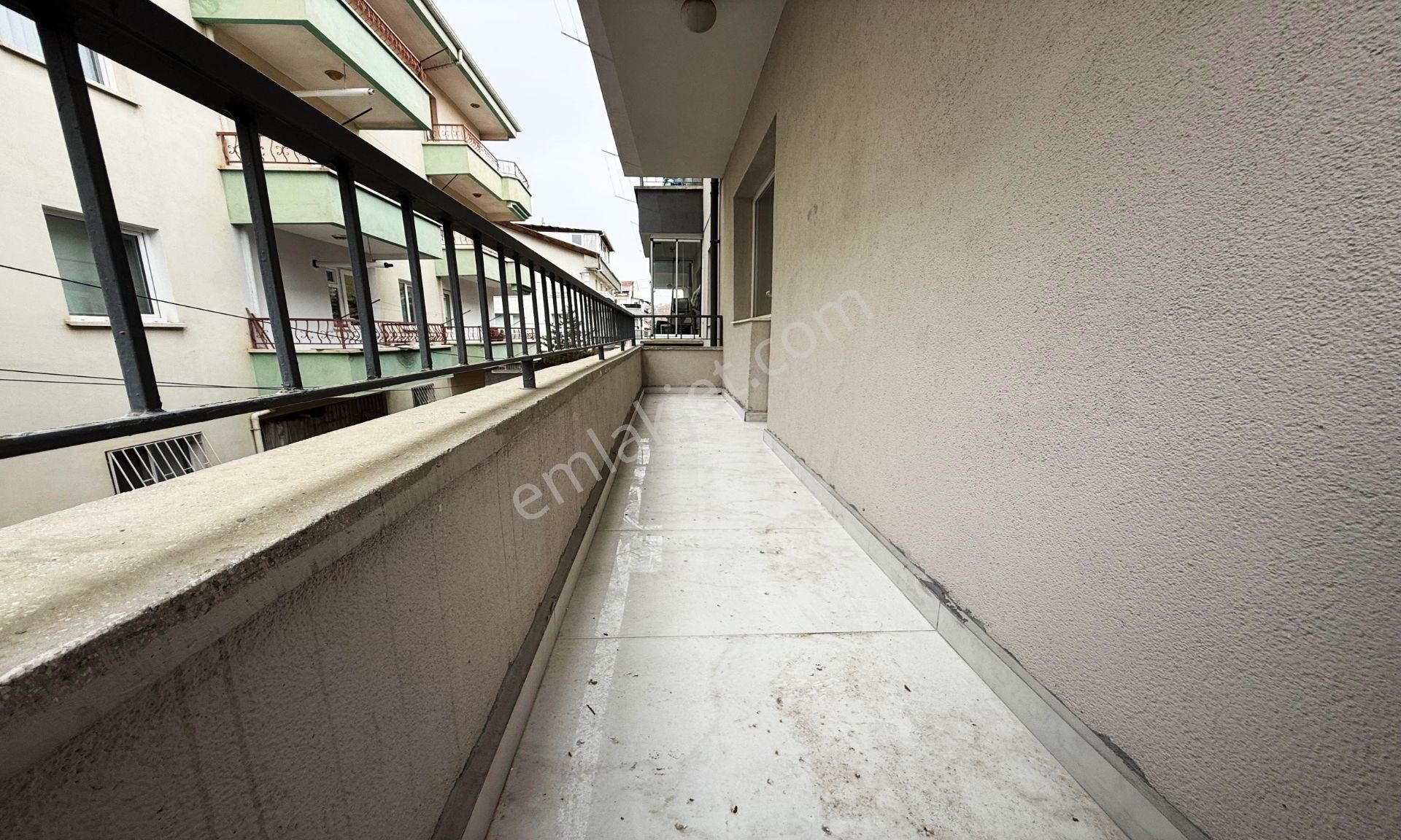 23 Nisan Mahallesi'nde Full+full Yapılı Katta 3+1 Daire! - Görsel 17