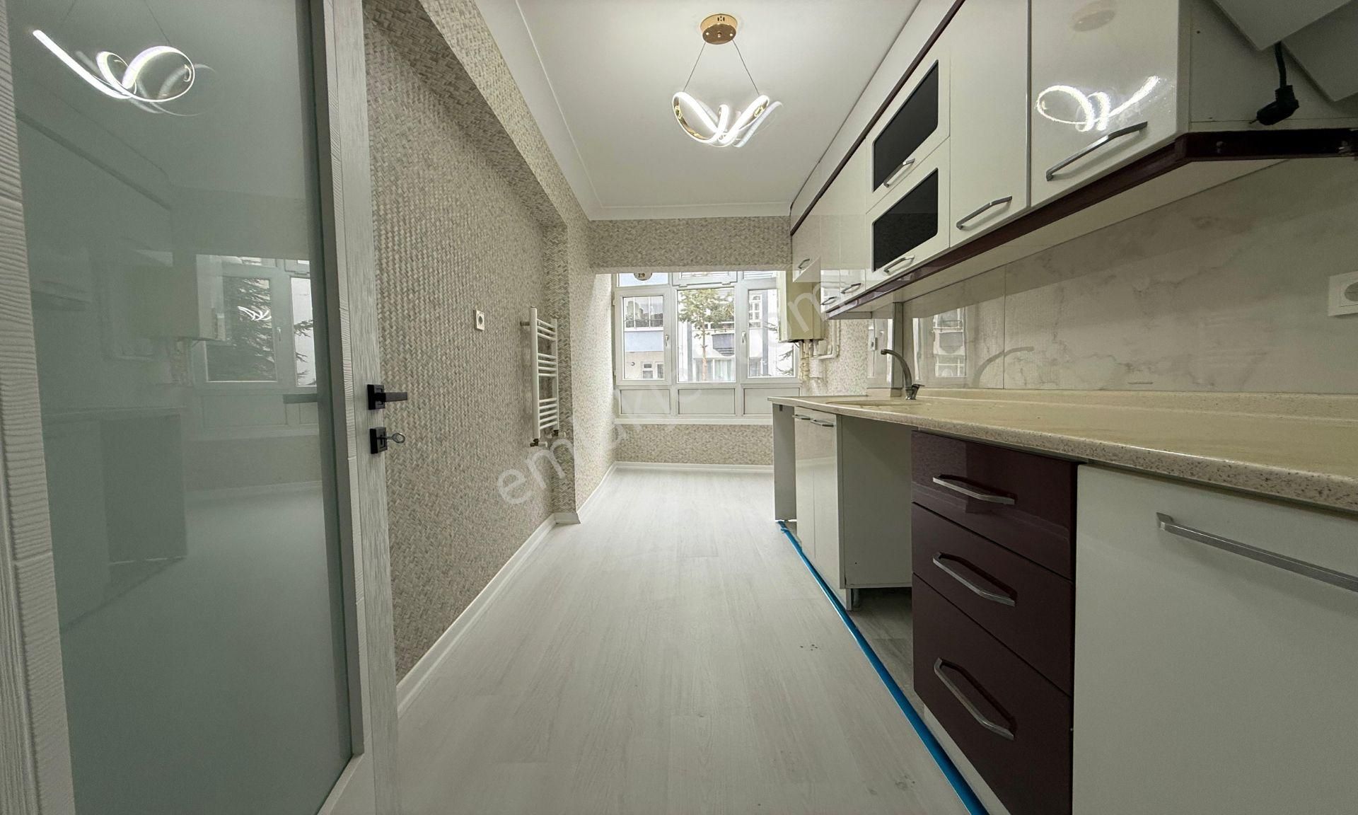 23 Nisan Mahallesi'nde Full+full Yapılı Katta 3+1 Daire!