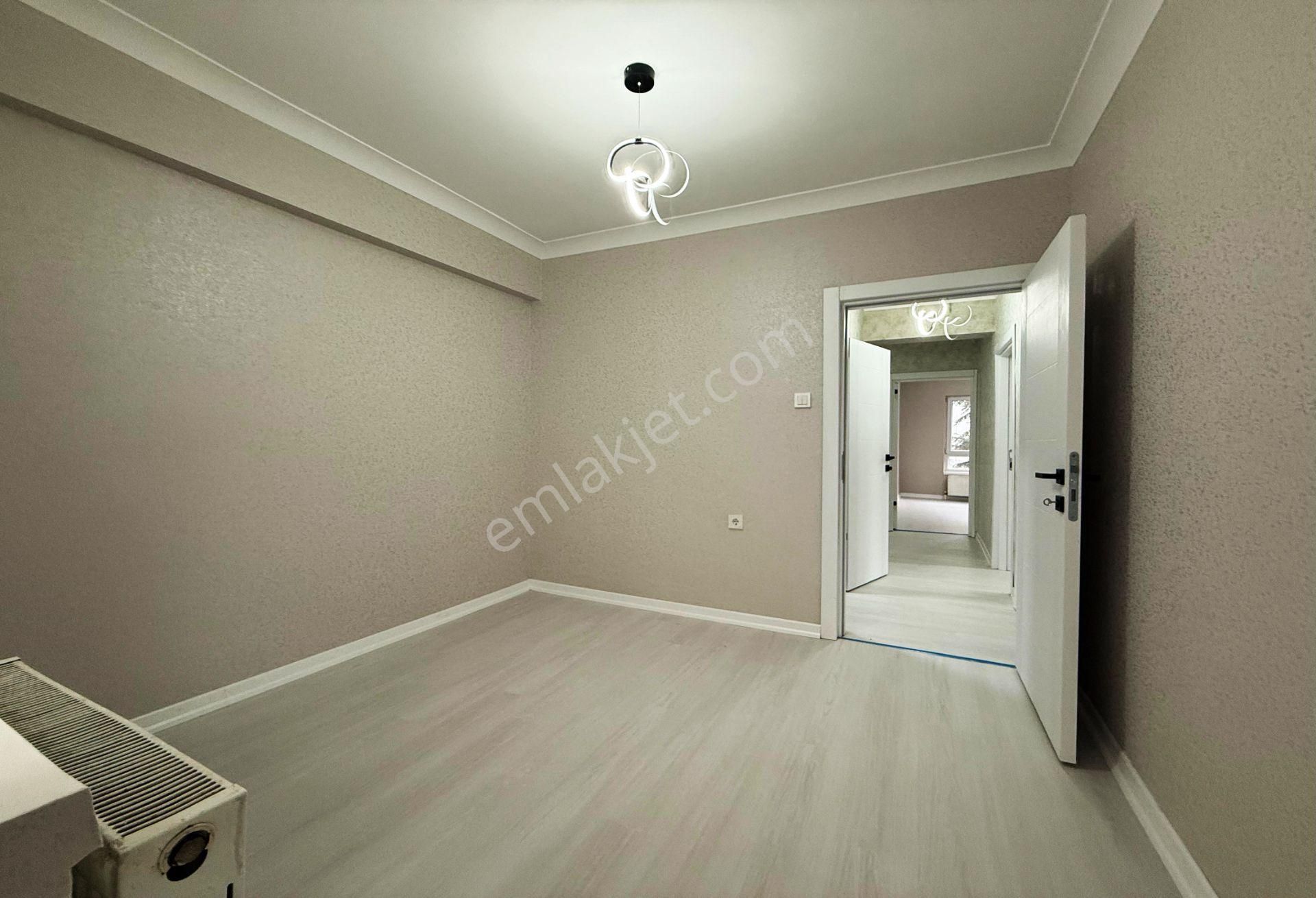 23 Nisan Mahallesi'nde Full+full Yapılı Katta 3+1 Daire! - Görsel 23