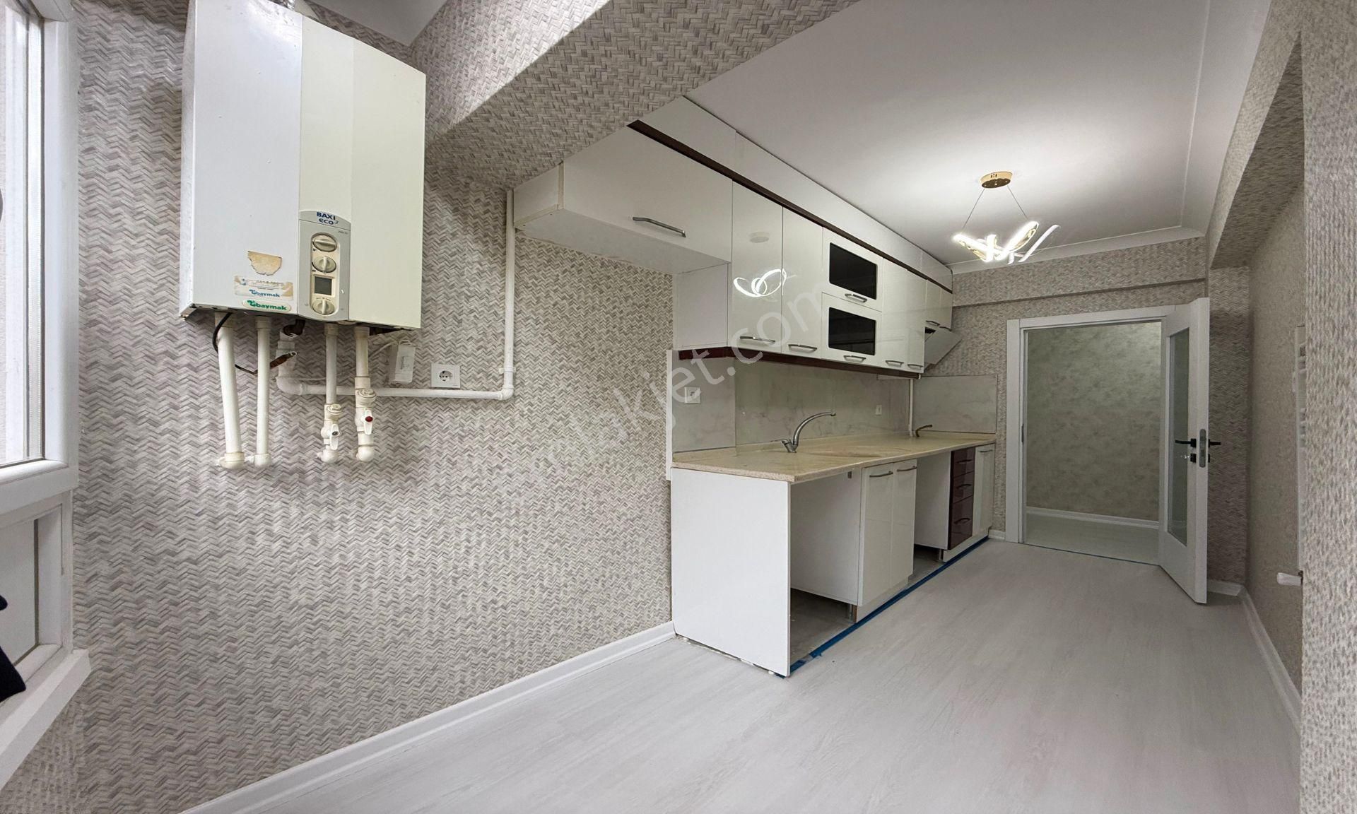 23 Nisan Mahallesi'nde Full+full Yapılı Katta 3+1 Daire! - Görsel 5