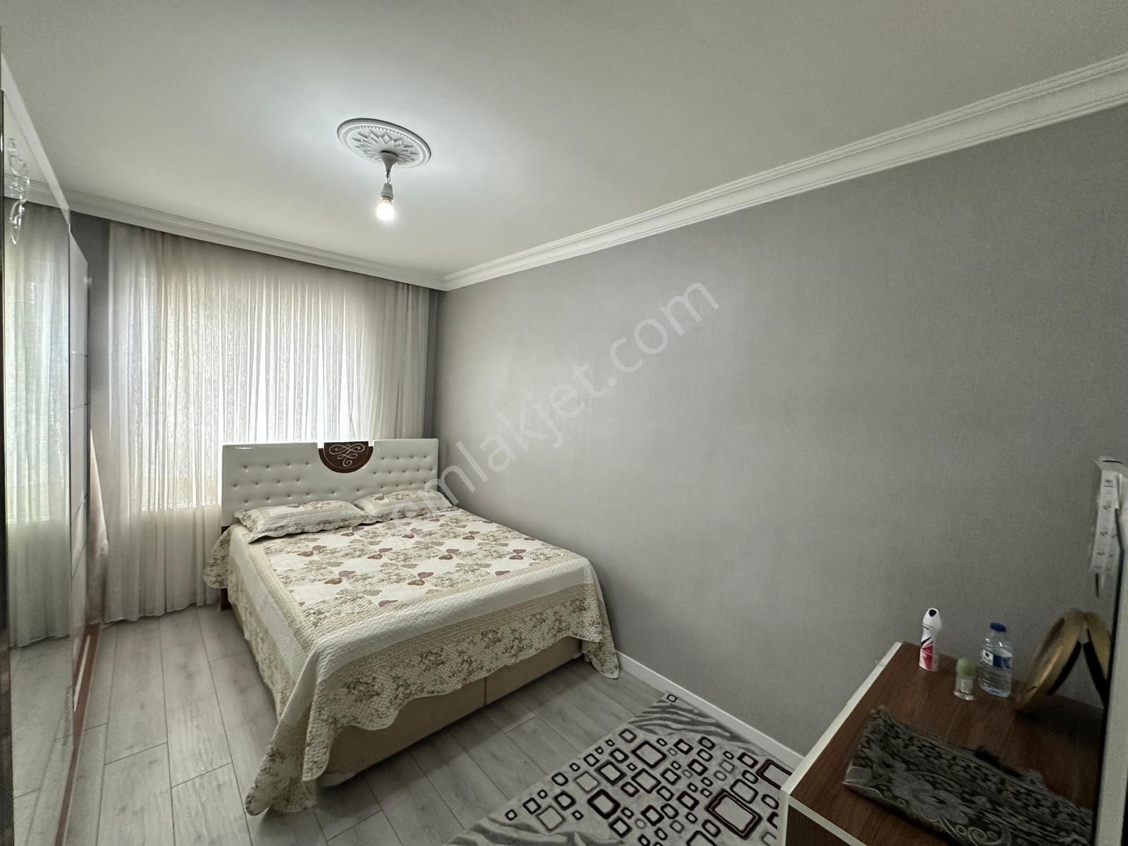 H.gazi Beşikkaya Okul Pazar Arkası Asansörlü 3.kat 3+1 130m2 Full+full Yapılı - Görsel 9