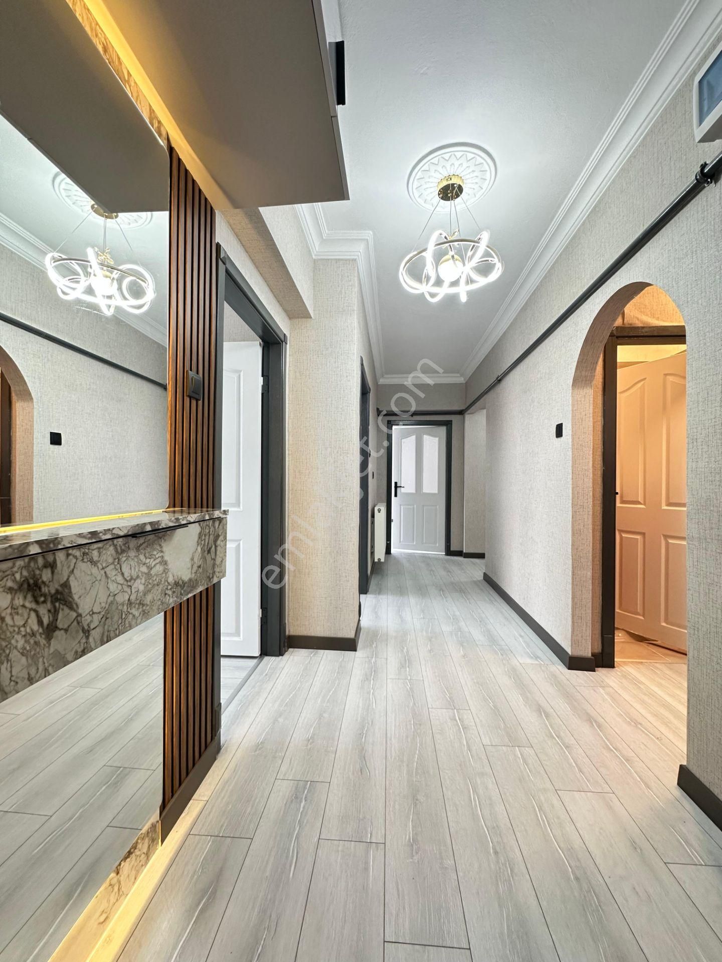 Pursaklar Mehmet Zengin Emlak'tan Hastane Yakını 3.kat 3+1 Ful Yapılı Masrafsız Daire - Görsel 35