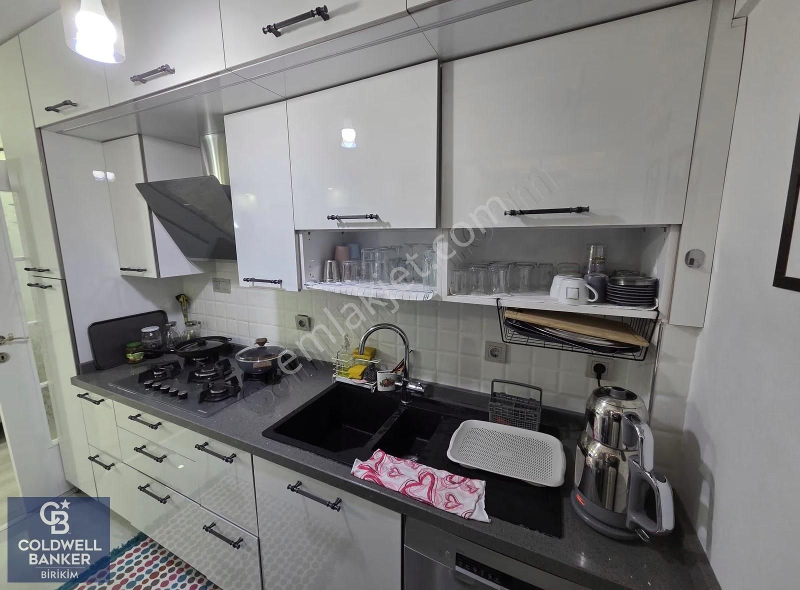 Ümraniye Atakentte Aile Yaşamına Uygun Satılık Villa - Görsel 25