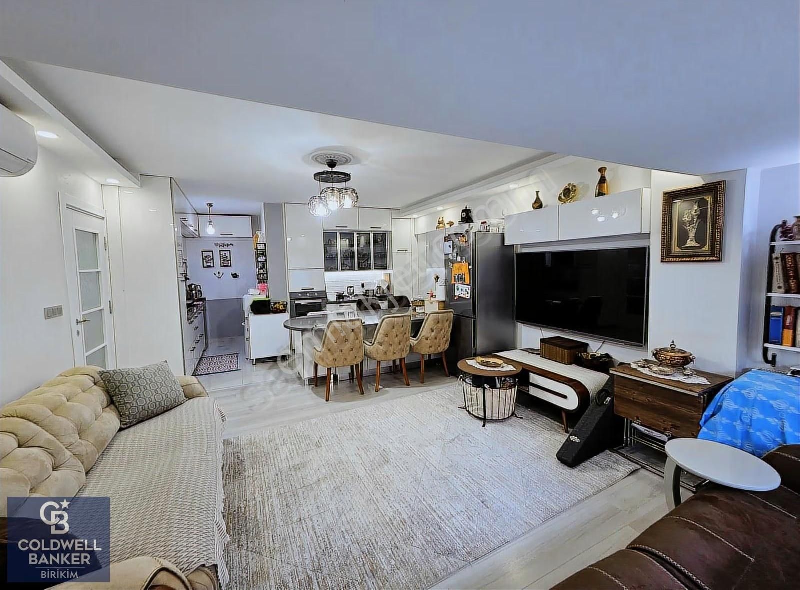 Ümraniye Atakentte Aile Yaşamına Uygun Satılık Villa - Görsel 14