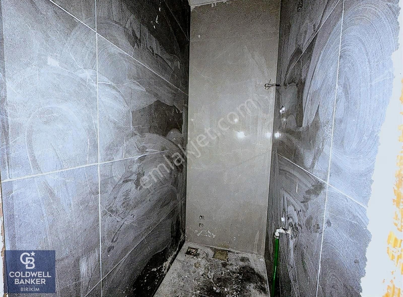 Veliefendi'de Kiralık Geniş Cepheli Ve Depolu 110 M2 Dükkan! - Görsel 5