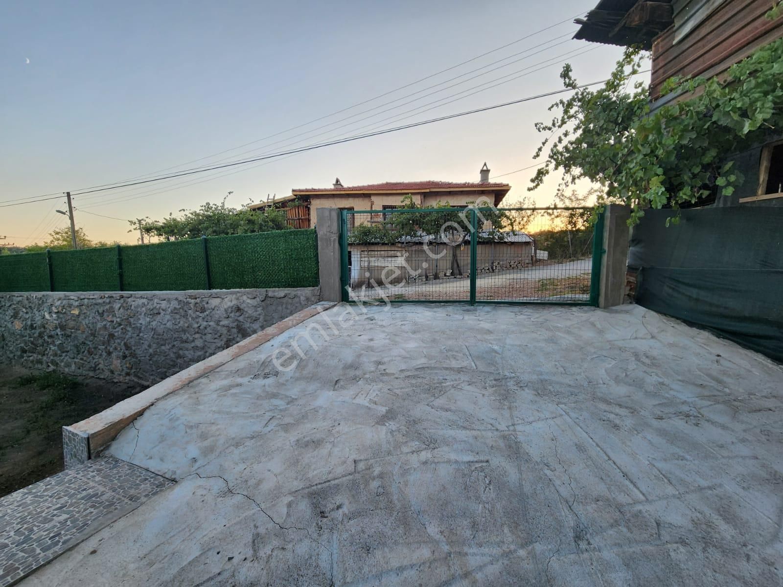 Turkuaz Emlak'dan Nallıhan-sobran Mh.de Satılık 4+2 Köy Evi - Görsel 9