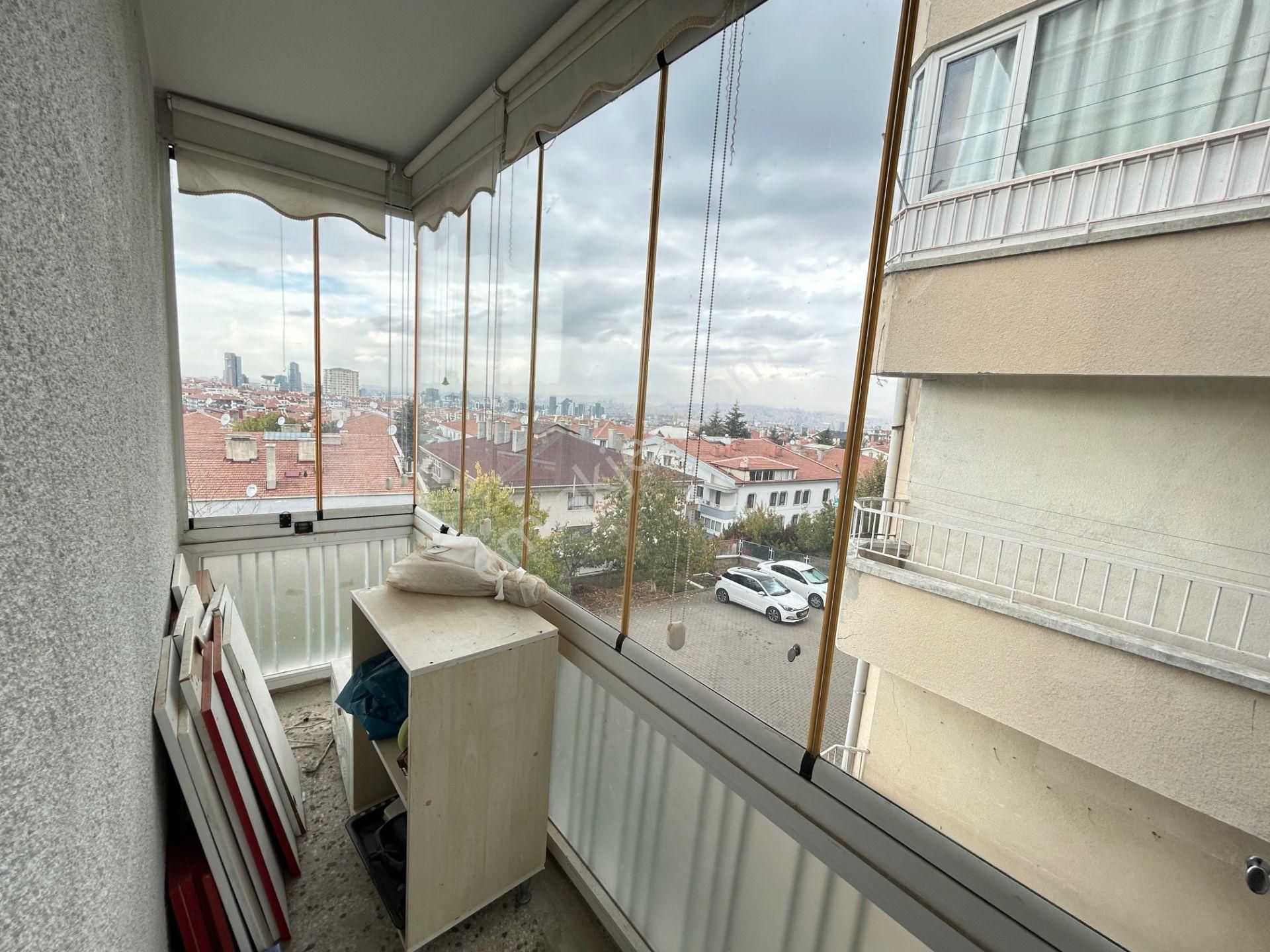 Taner'den Sokullu Caddesinde 3+1 Arakat Full Mobilyalı Manzaralı - Görsel 13