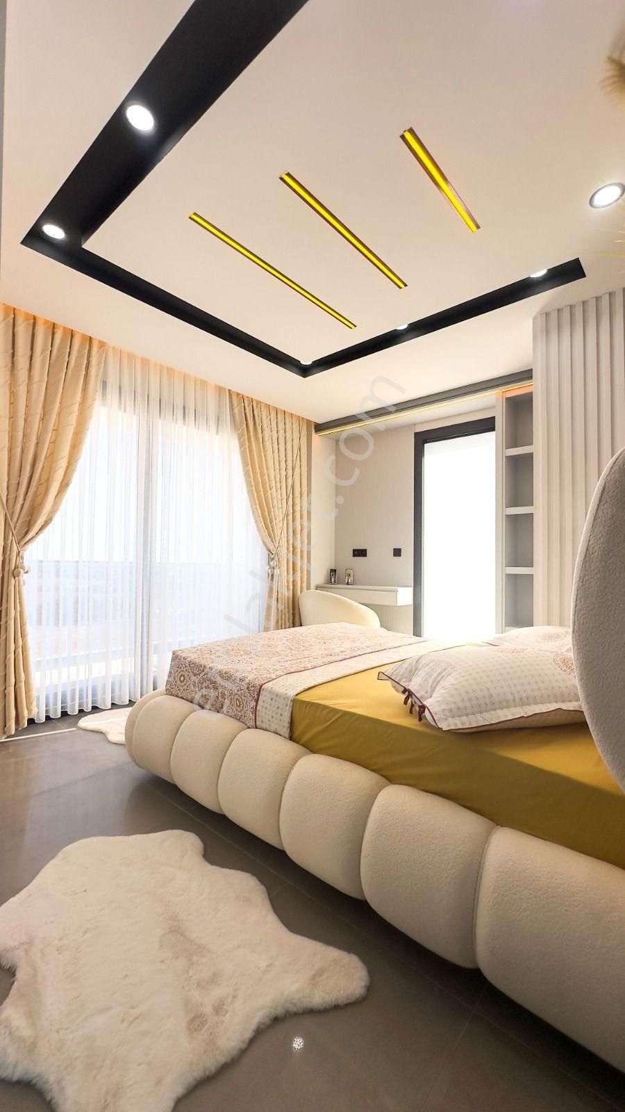 Didimde Ful Akıllı Sistemli 500m2 Arsa İçine 4+1 Havuzlu Ve Bahçeli Tam Müstakil Villamız Satışda - Görsel 16