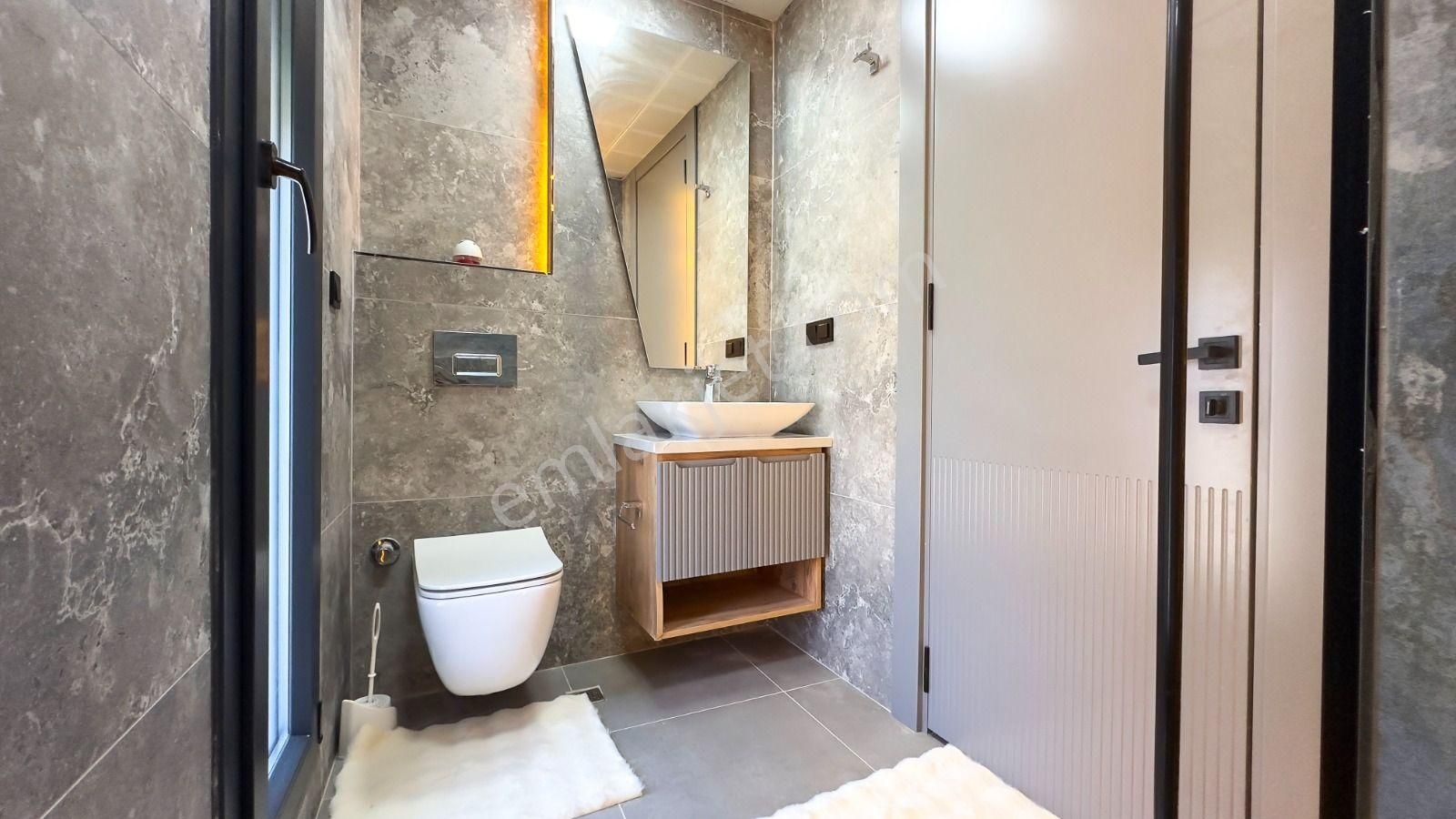 Didimde Ful Akıllı Sistemli 500m2 Arsa İçine 4+1 Havuzlu Ve Bahçeli Tam Müstakil Villamız Satışda - Görsel 26