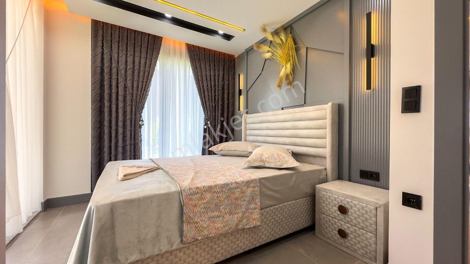 Didimde Ful Akıllı Sistemli 500m2 Arsa İçine 4+1 Havuzlu Ve Bahçeli Tam Müstakil Villamız Satışda - Görsel 28