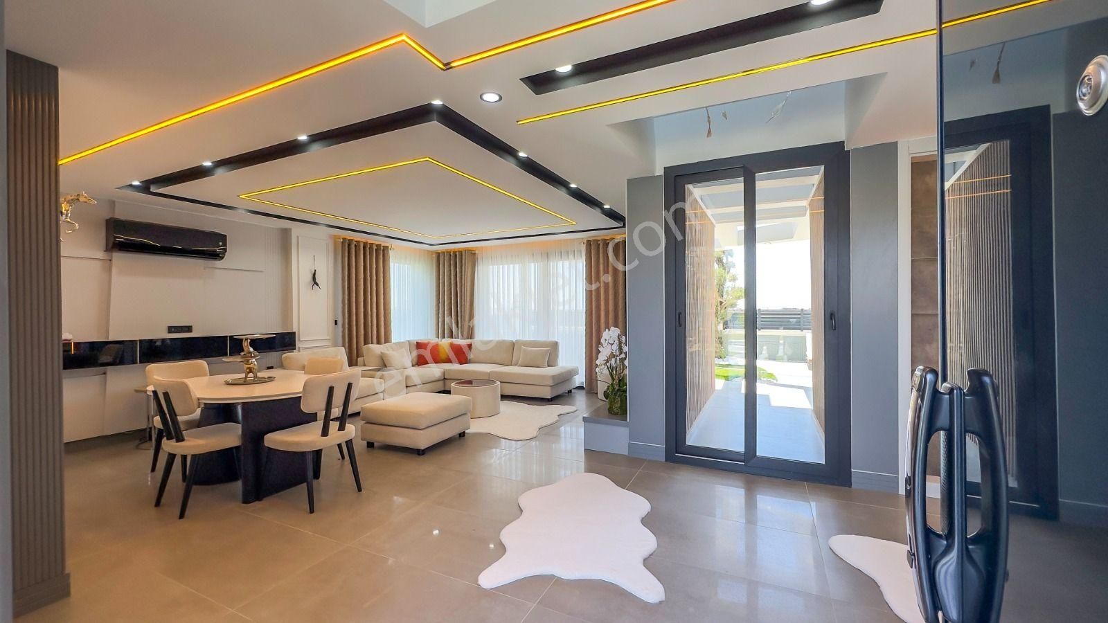 Didimde Ful Akıllı Sistemli 500m2 Arsa İçine 4+1 Havuzlu Ve Bahçeli Tam Müstakil Villamız Satışda - Görsel 10