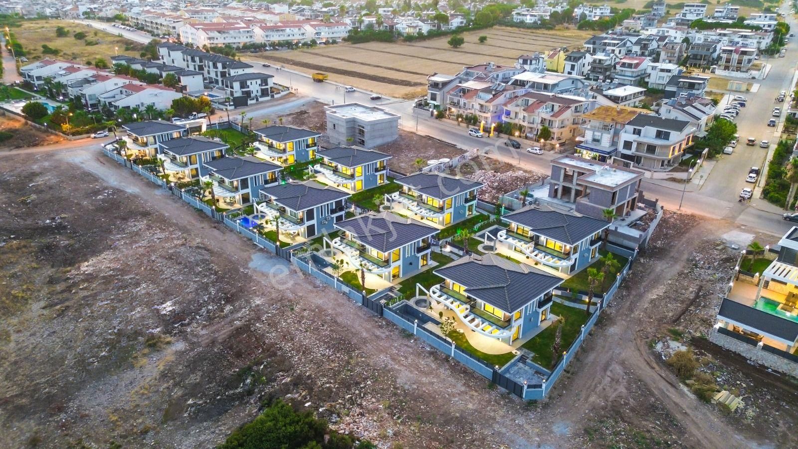 Didimde Ful Akıllı Sistemli 500m2 Arsa İçine 4+1 Havuzlu Ve Bahçeli Tam Müstakil Villamız Satışda - Görsel 3