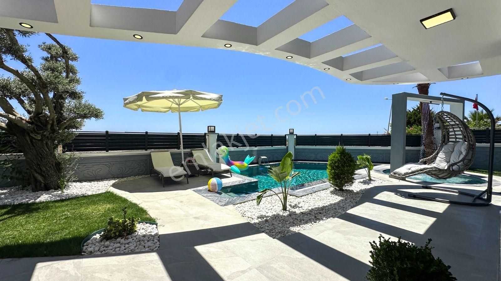 Didimde Ful Akıllı Sistemli 500m2 Arsa İçine 4+1 Havuzlu Ve Bahçeli Tam Müstakil Villamız Satışda - Görsel 4