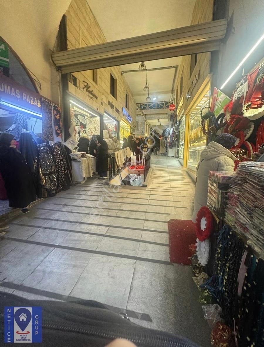 Kapalı Çarşı Yorgancılarda Yola Cephe 15m2 Dükkan & Mağaza - Görsel 5