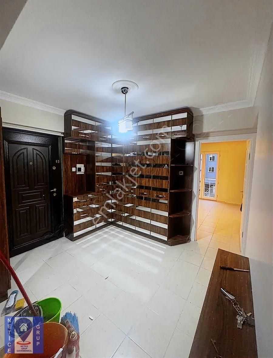 Beşevler Konak Mh Gül Sitesi Ara Kat 151m2 3+1 Kombili Havuzlu - Görsel 12