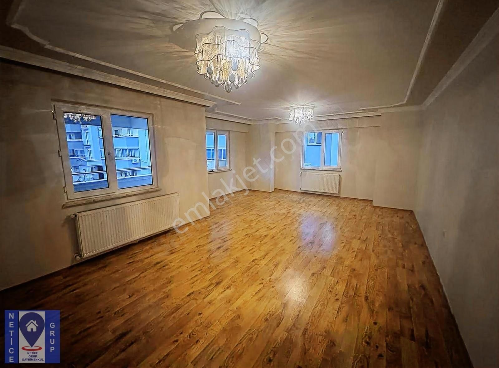 Beşevler Konak Mh Gül Sitesi Ara Kat 151m2 3+1 Kombili Havuzlu - Görsel 30