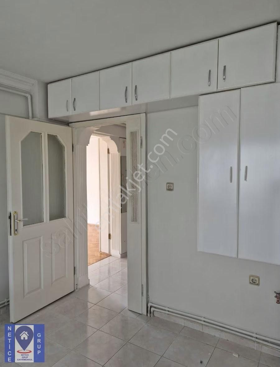 Beşevler Mah 3+1 Kombili 150m2 Kiralık Daire - Görsel 24