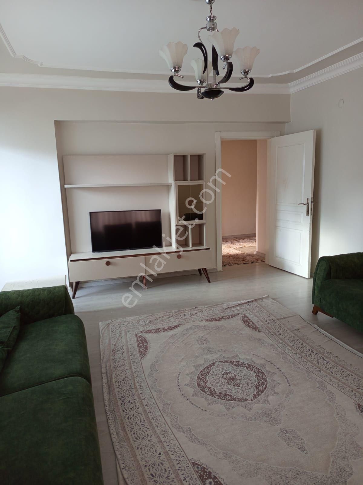 Şehir Merkezinde Yalımda Ful Dayali Döşeli 3+1 Kiralık Daire - Görsel 8