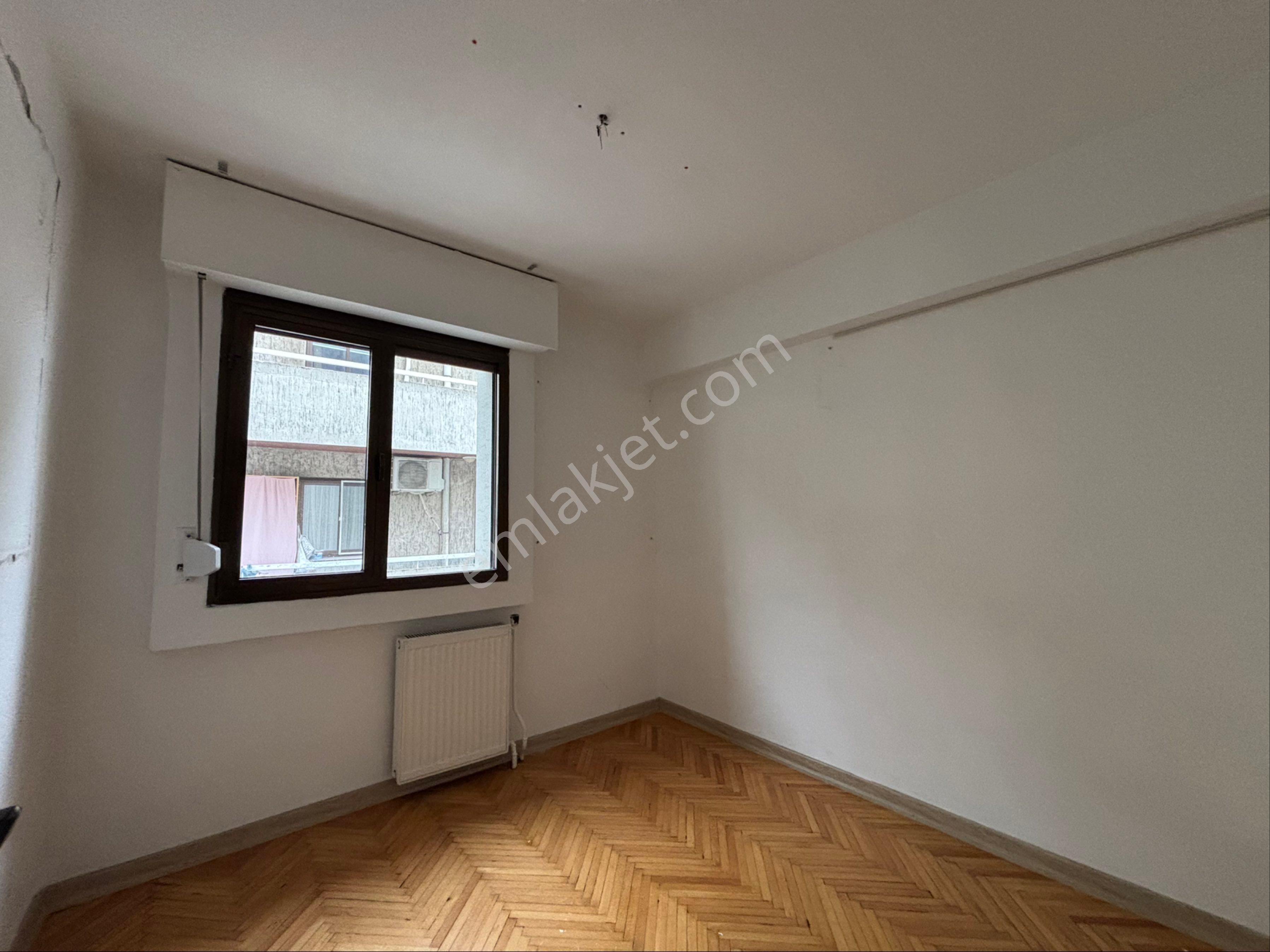 Alsancak Kültür Mahallesinde Otoparklı 3+1 Masrafsız İş Yeri! - Görsel 13