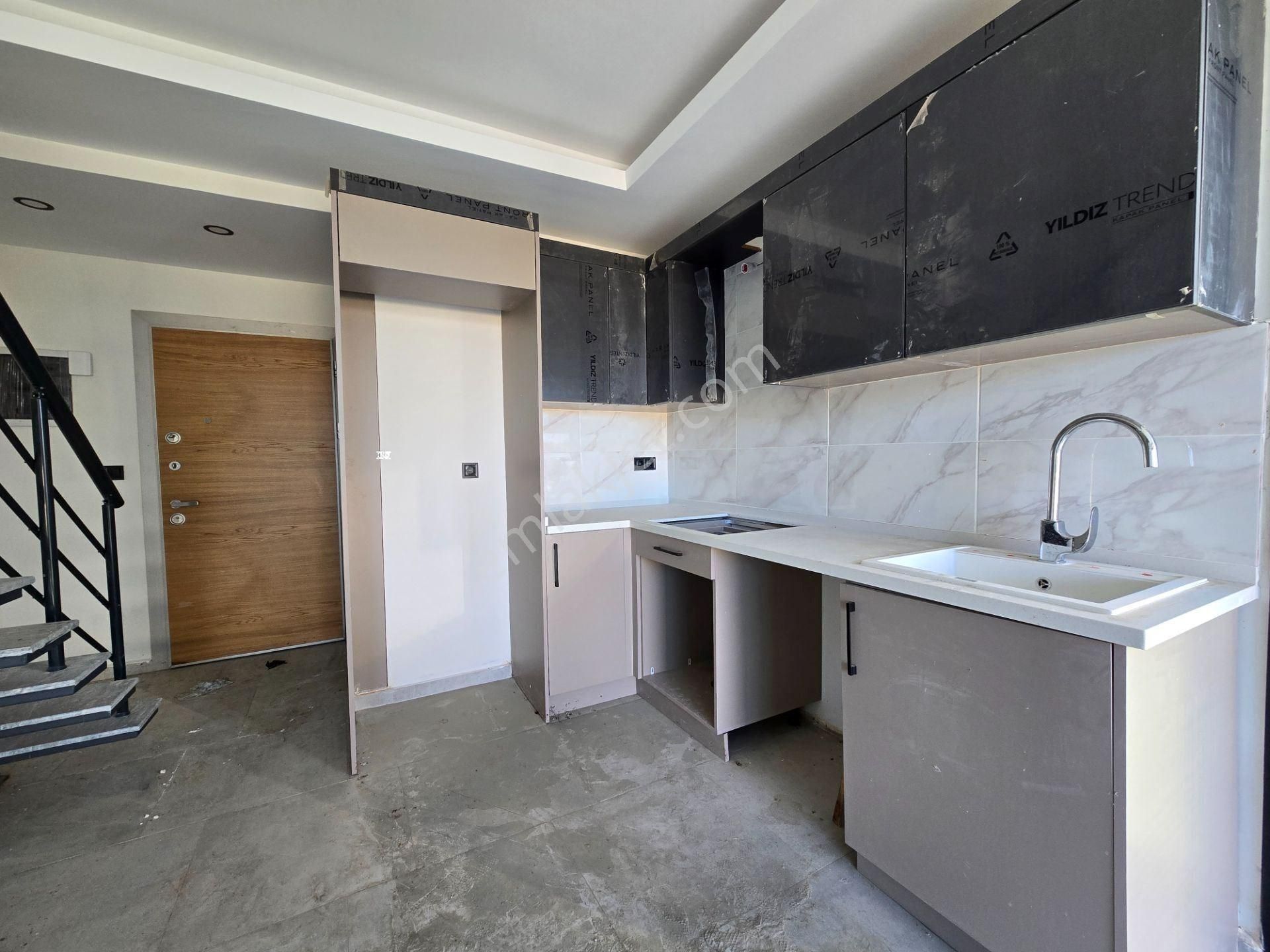 Kuşadası Davutlar Satılık 2+1 Manzaralı Site İçi Müstakil Villa - Görsel 5