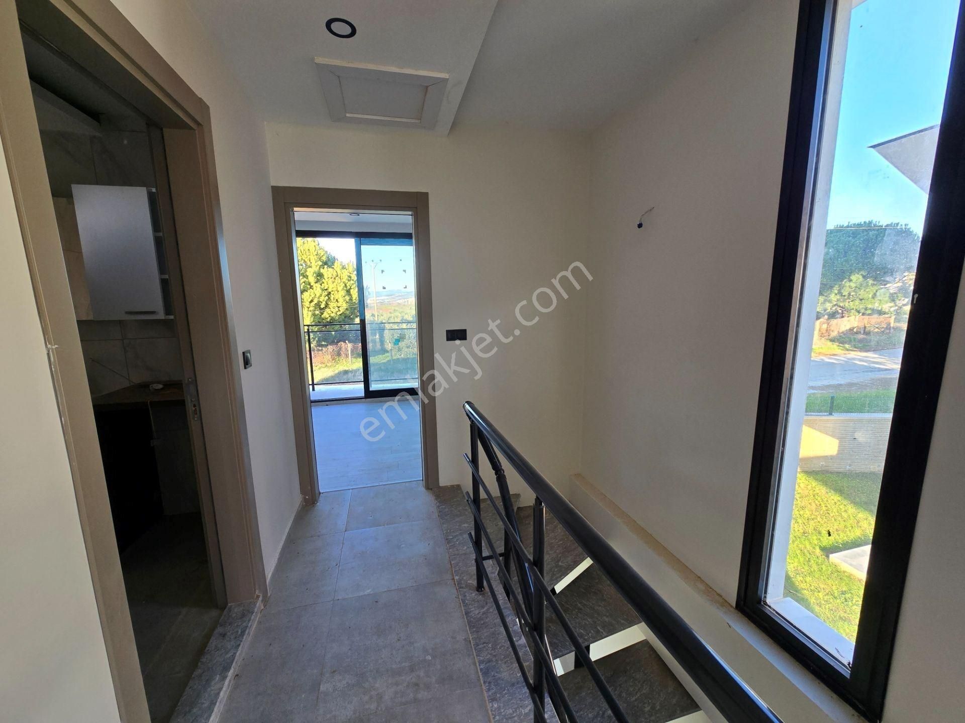 Kuşadası Davutlar Satılık 2+1 Manzaralı Site İçi Müstakil Villa - Görsel 24