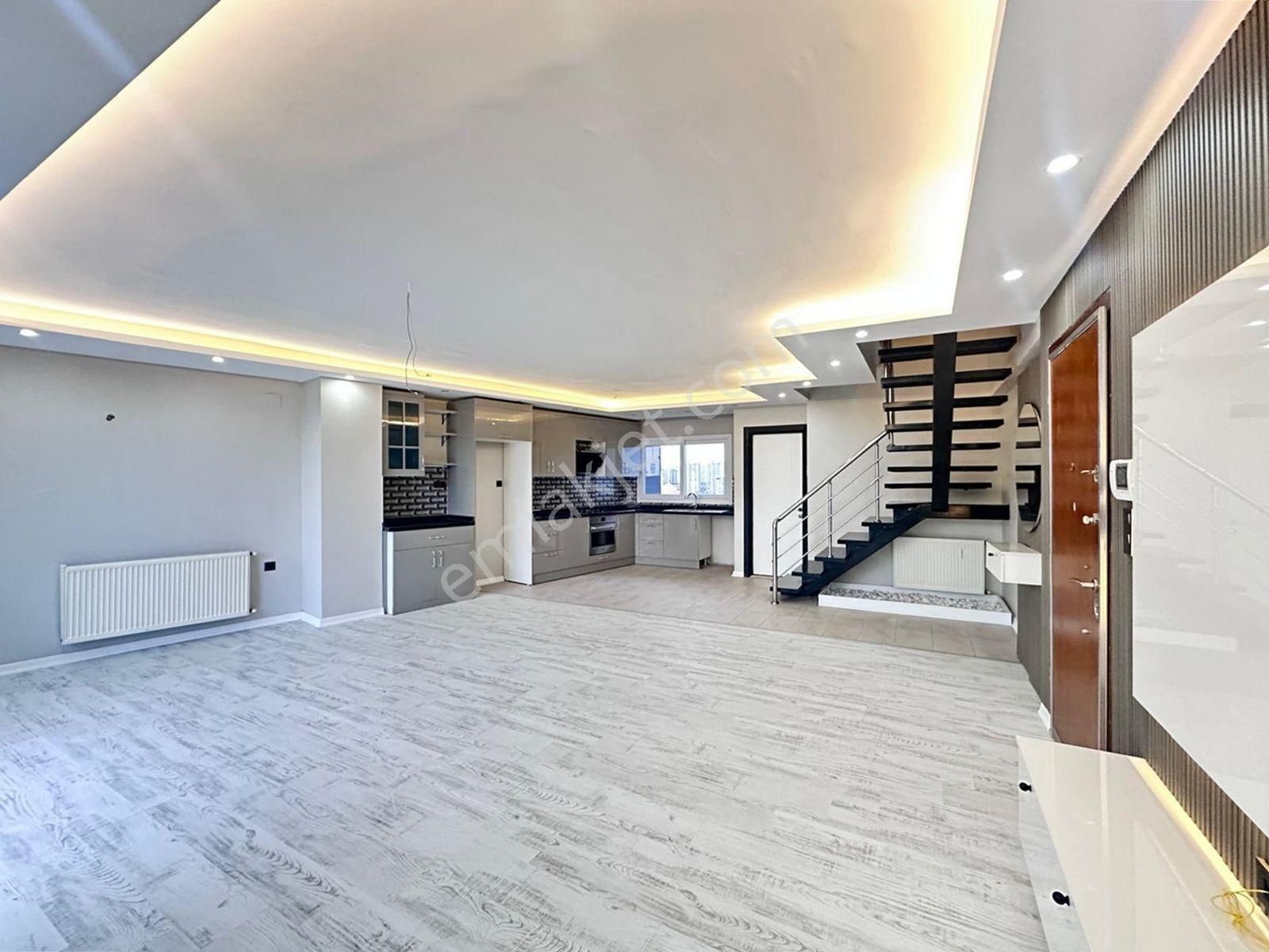 Kıyı Boyu Aydınlar'da Sosyal Aktiviteli Site İçi 7/24 Özel Güvenlikli Fuul+fuul Dublex Daire - Görsel 5