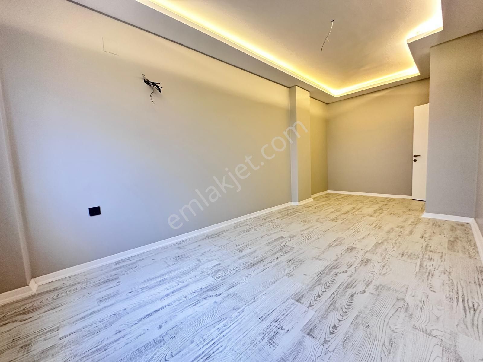 Kıyı Boyu Aydınlar'da Sosyal Aktiviteli Site İçi 7/24 Özel Güvenlikli Fuul+fuul Dublex Daire - Görsel 7