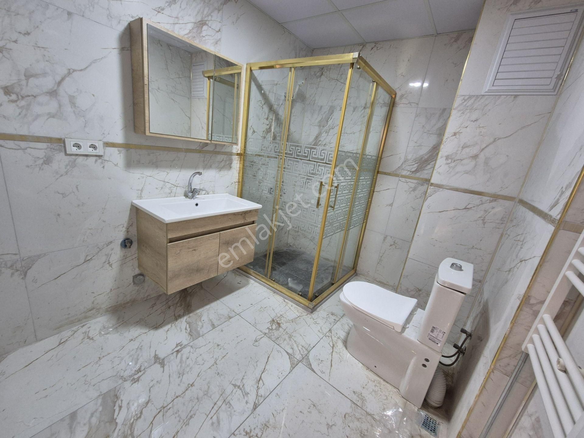 B&u Gayrimenkul'den Ana Caddede Sıfır Geniş Lüx 3+1 Daire - Görsel 15