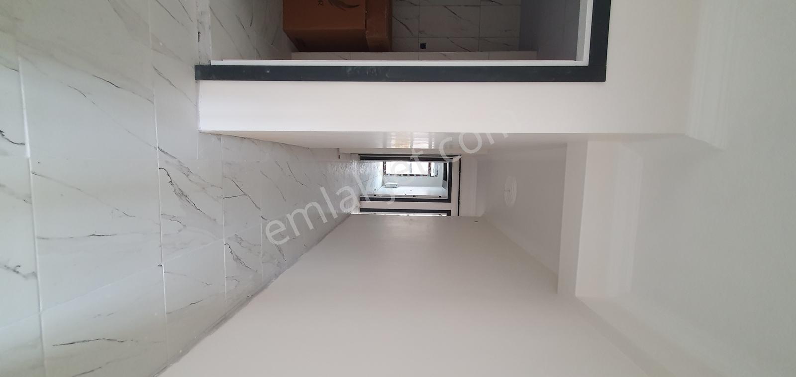 Sakarya Cad. Dibinde Sıfır 3+1 Lüks, Geniş, Balkonlu Ve Garajlı - Görsel 14