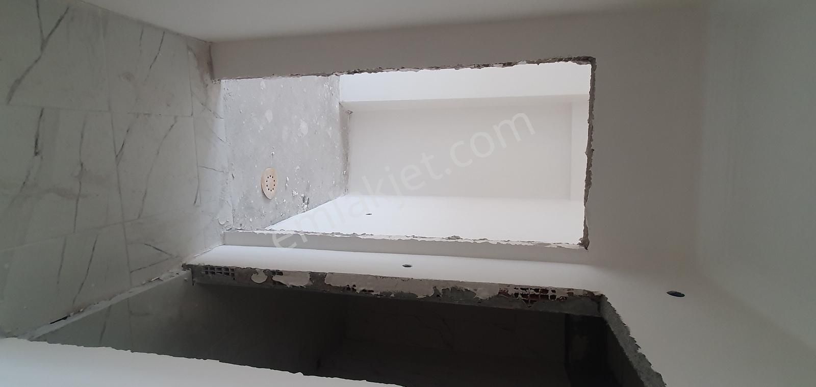 Sakarya Cad. Dibinde Sıfır 3+1 Lüks, Geniş, Balkonlu Ve Garajlı - Görsel 12