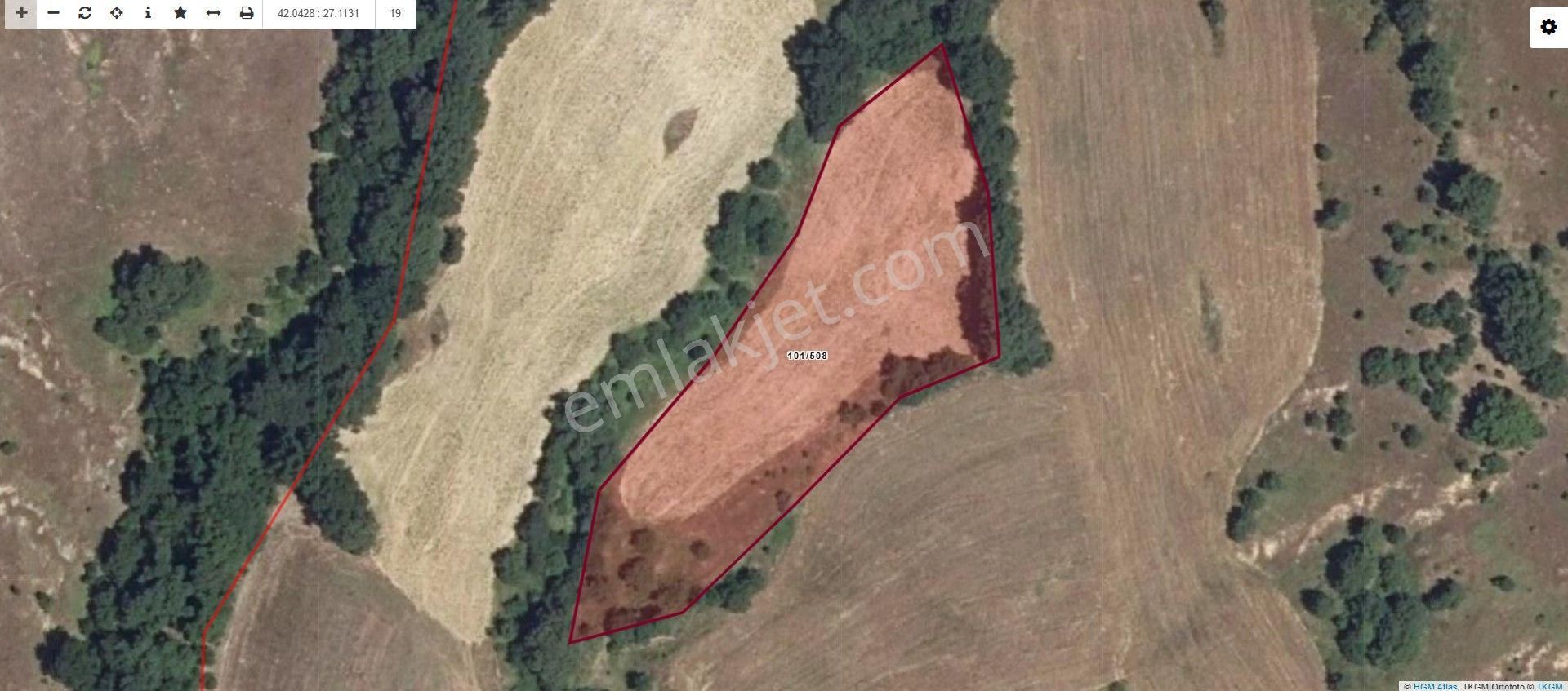 Kırklareli Topçular Köyü Yatırımlık 5 Dönümlük Tarla