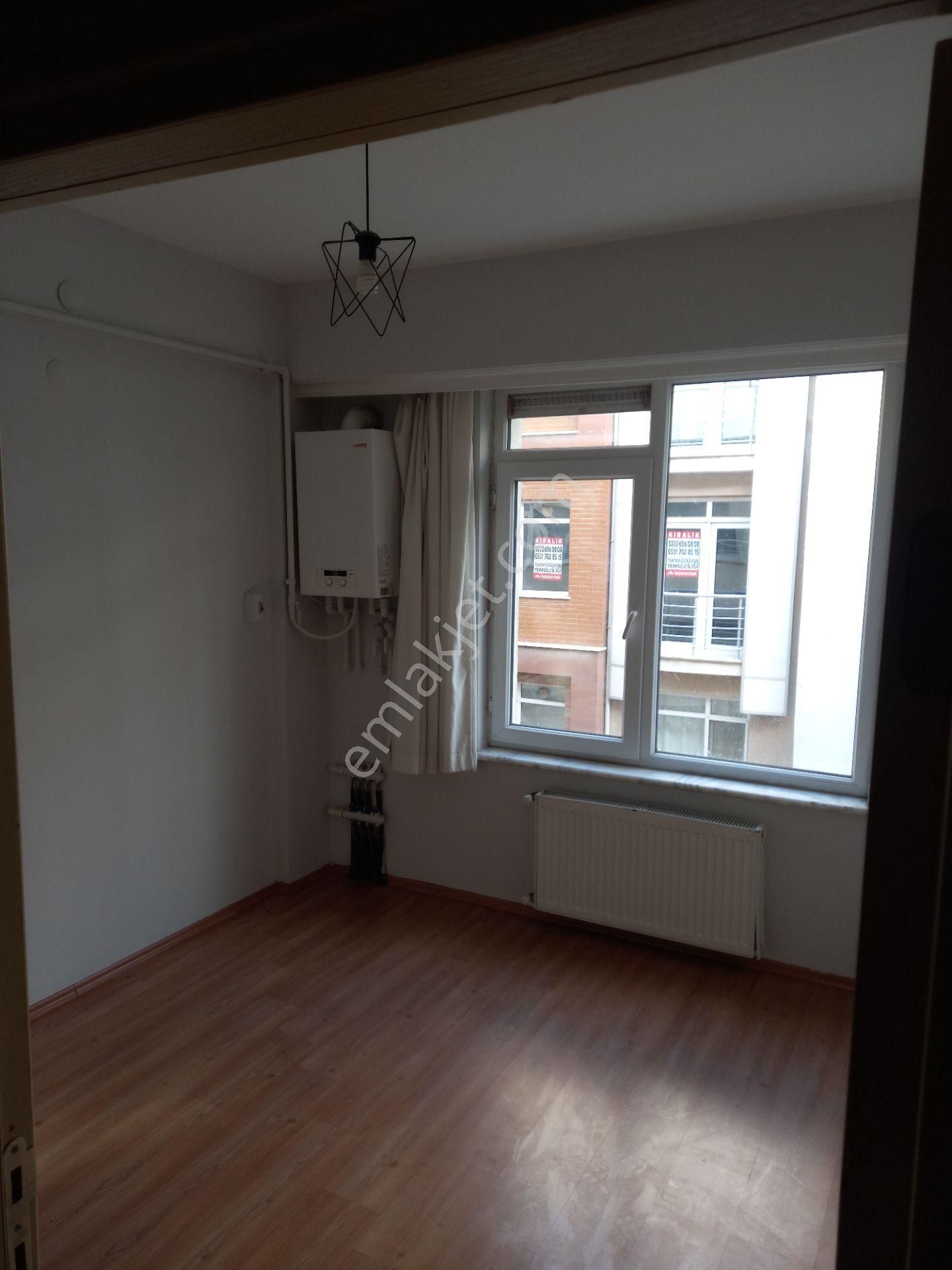 Yenibağlar Mahallesi Hacı Hüsnü Sokak 1+1 Daire - Görsel 4