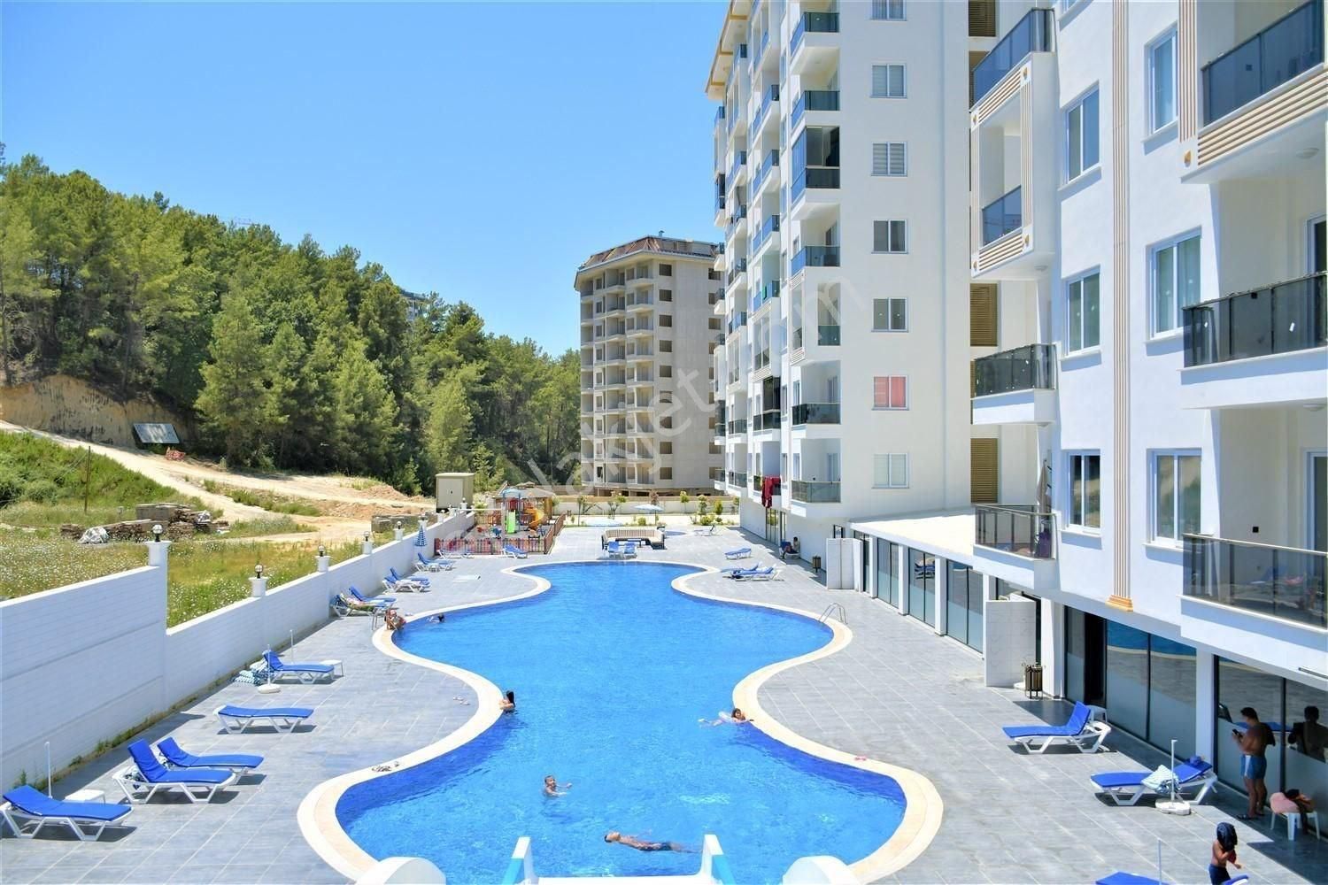 Alanya Avsallarda Sosyal Tesisli, Full Donanımlı 1+1 Sıfır Dair - Görsel 2