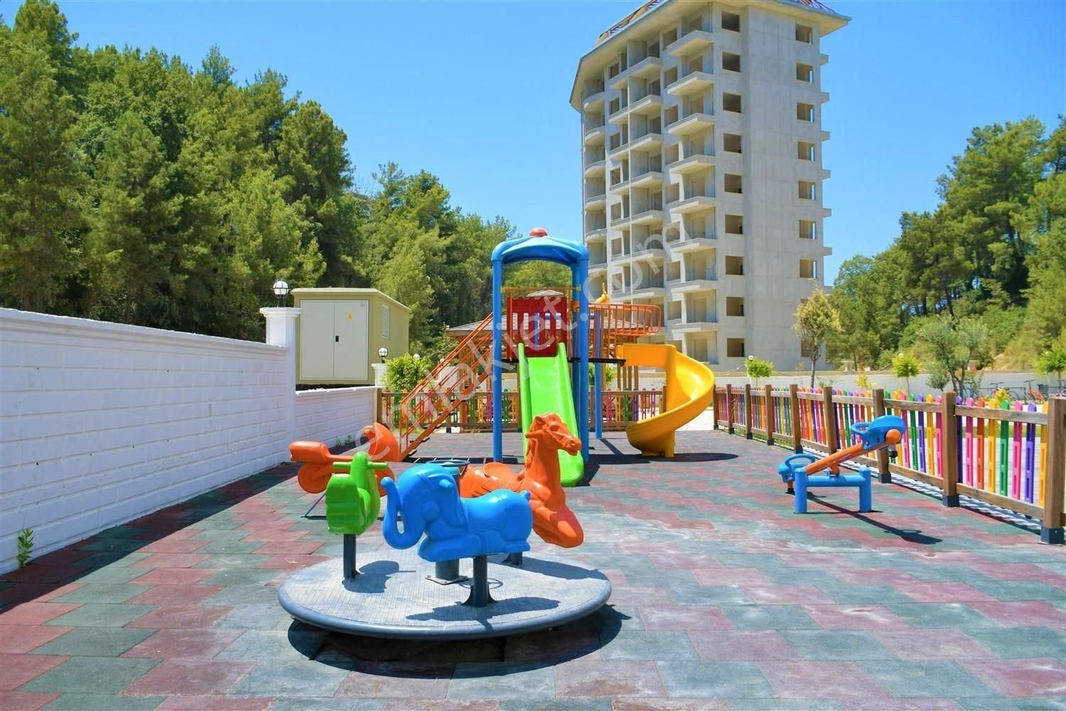 Alanya Avsallarda Sosyal Tesisli, Full Donanımlı 1+1 Sıfır Dair - Görsel 33