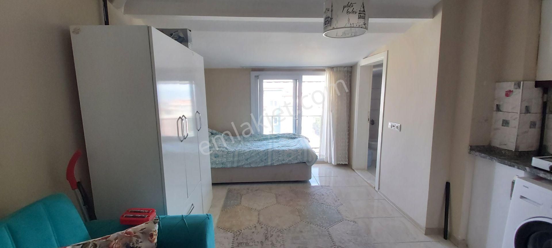 Ender Uysal Gayrimenkulden Asmalıevler De Kiralık Asansörlü Balkonlu Çatı Katı 1+0 Apart... - Görsel 4