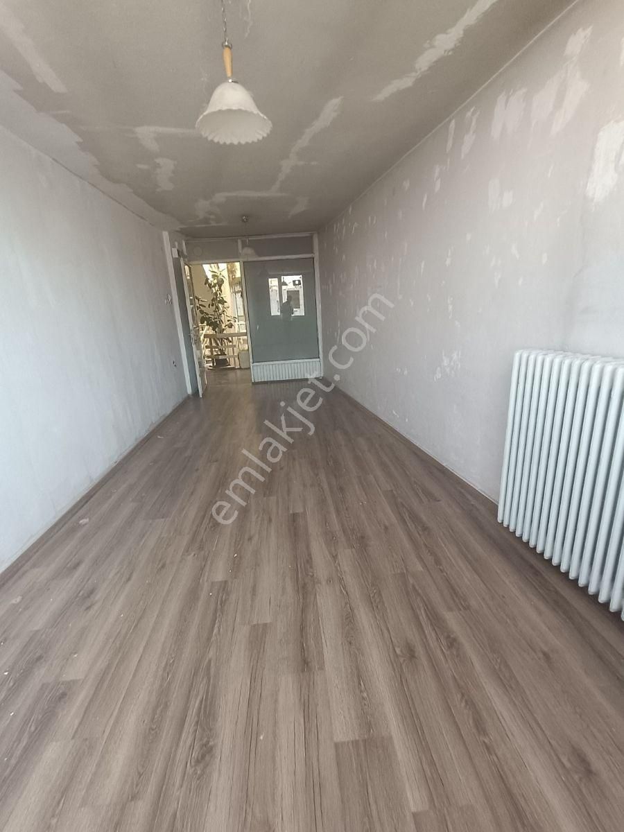 Kiralık Ofis Emek İş Hanında - Görsel 7