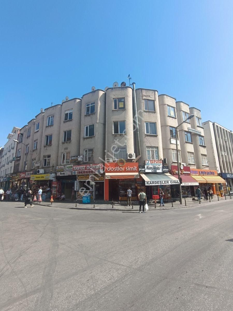 Kiralık Ofis Emek İş Hanında