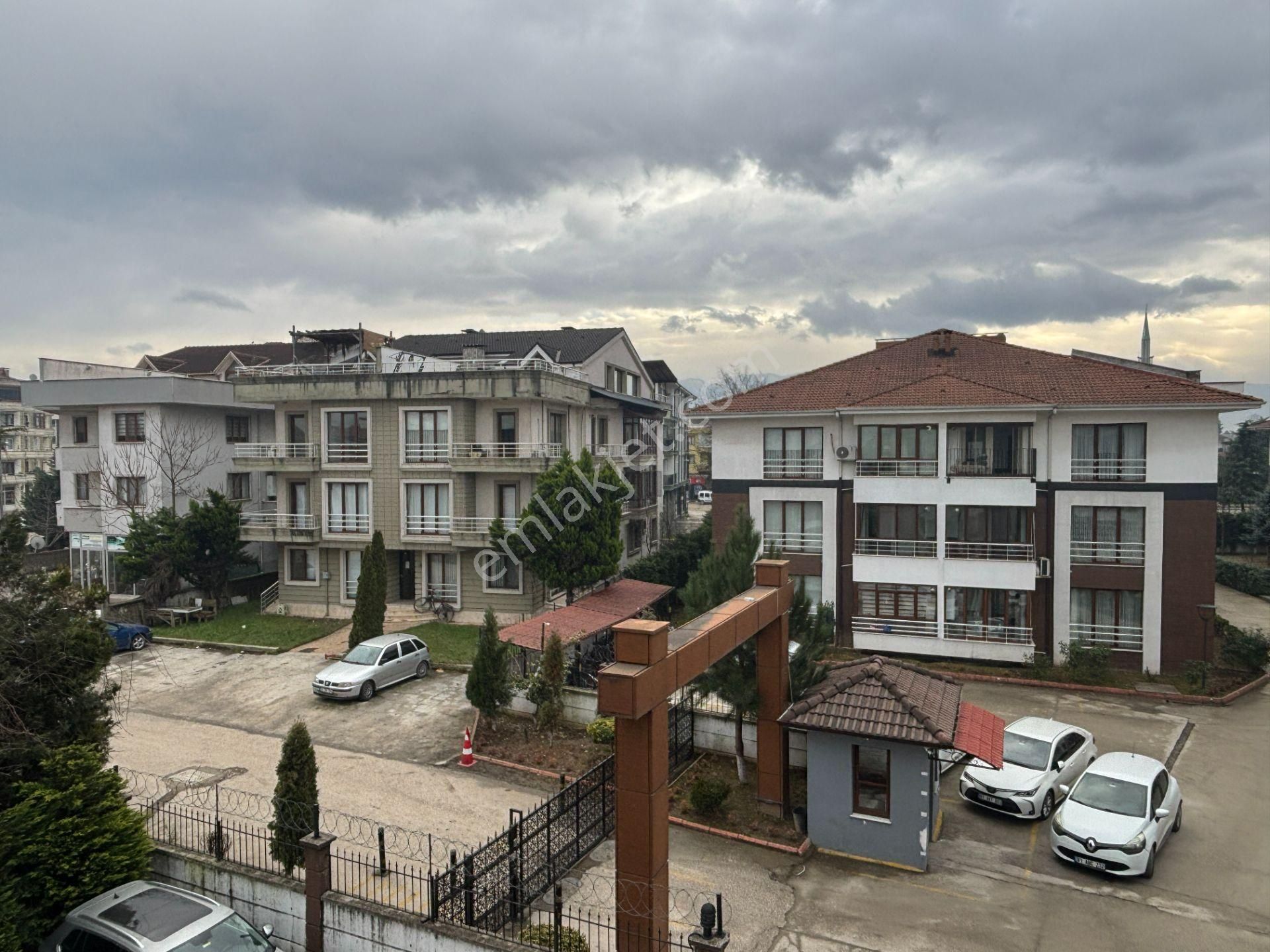 Bir Emlak'tan Uzunmustafa Mah.konak Sitesinde 3+1 Net:140 M2 Kiralık Daire - Görsel 15