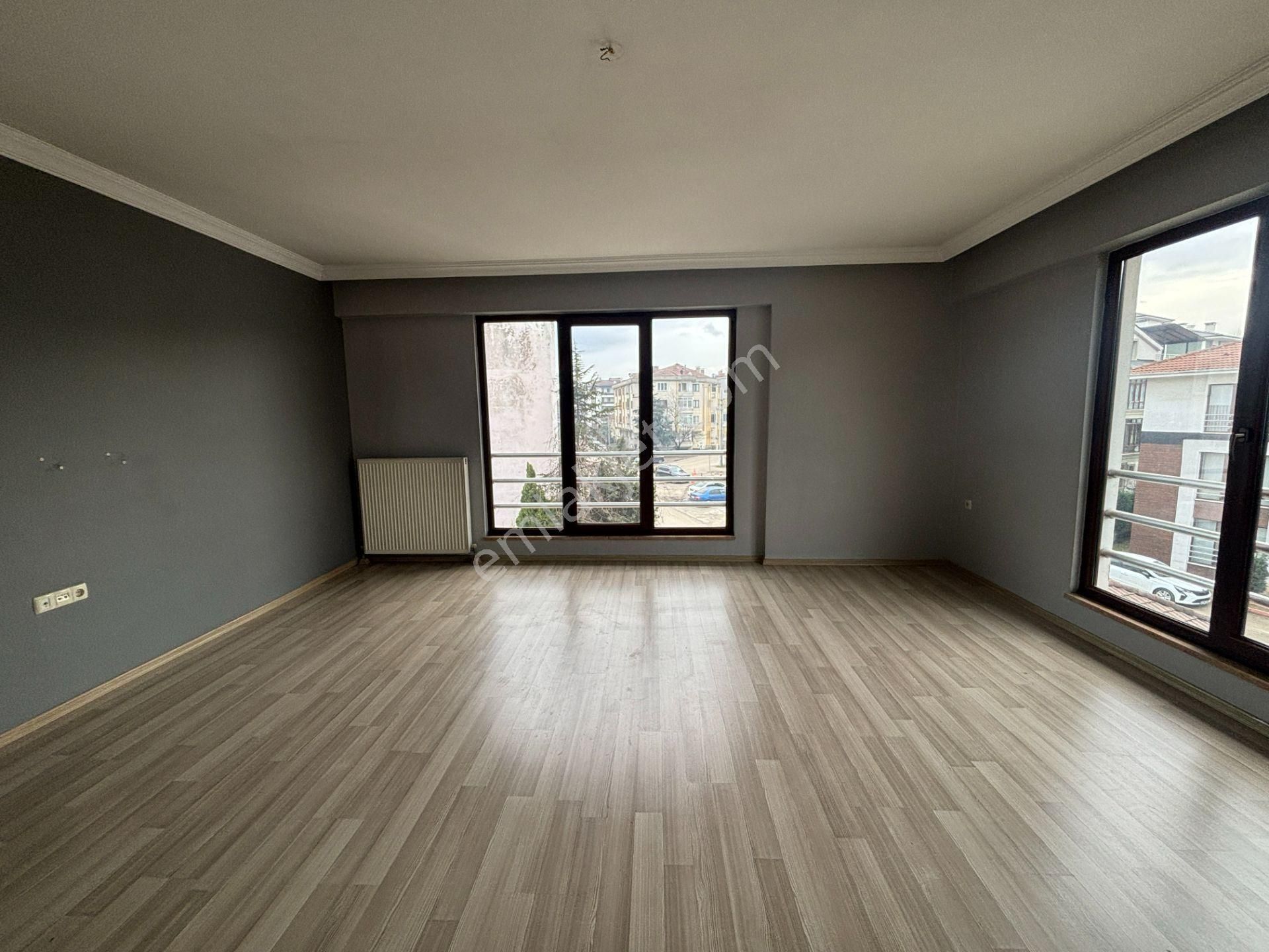 Bir Emlak'tan Uzunmustafa Mah.konak Sitesinde 3+1 Net:140 M2 Kiralık Daire - Görsel 7