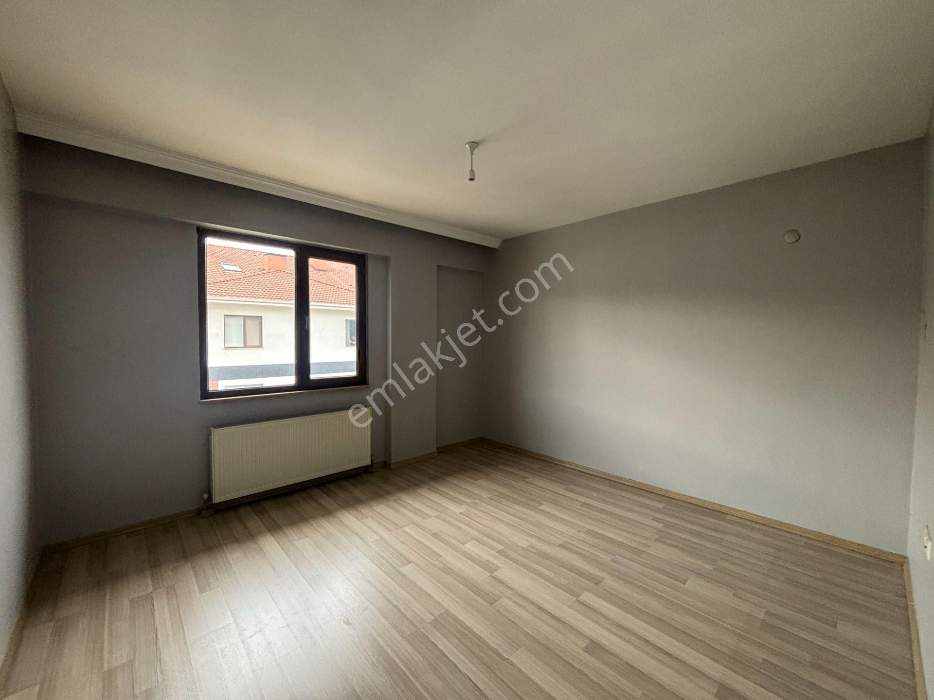 Bir Emlak'tan Uzunmustafa Mah.konak Sitesinde 3+1 Net:140 M2 Kiralık Daire - Görsel 16