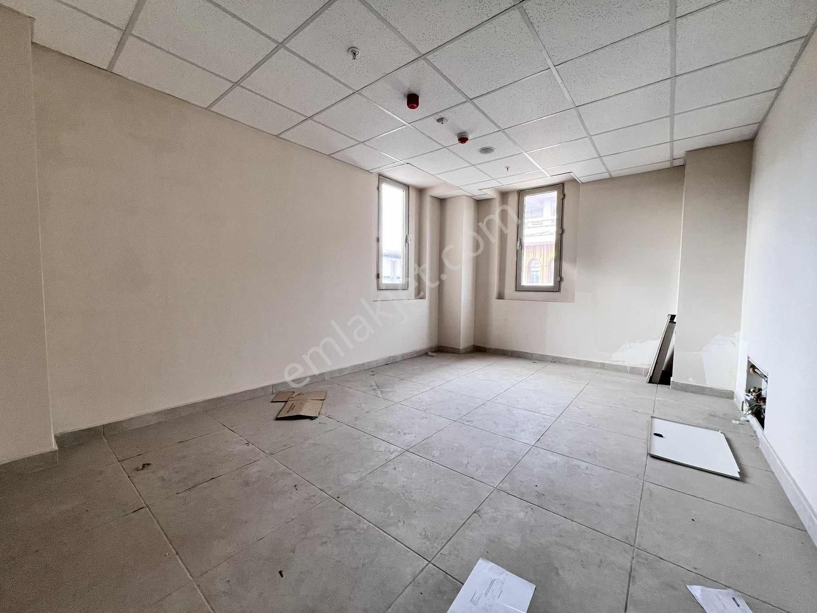 Mevlana Türbe Önü Çarşısı Mükemmel Konumda 20+20 M2 Satılık - Görsel 16