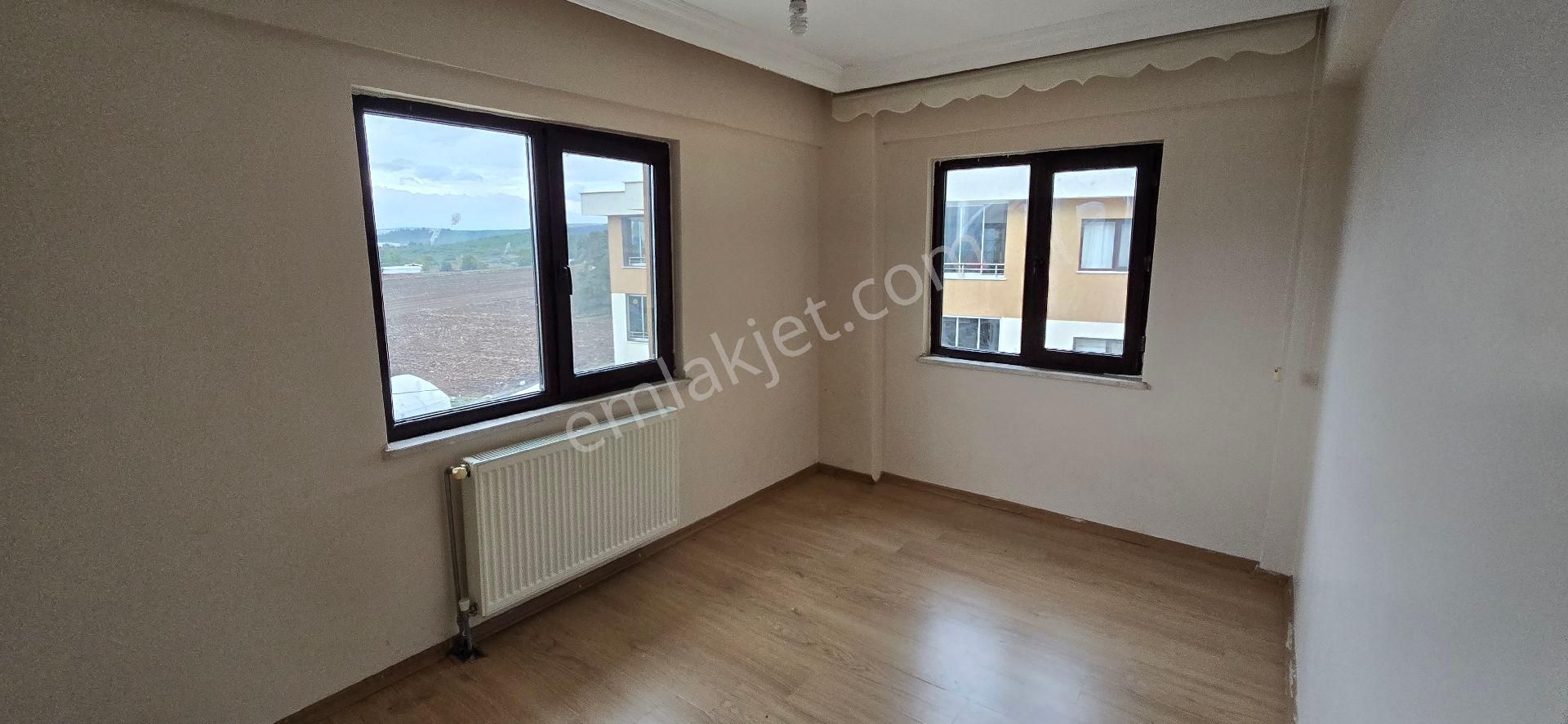 Kr Taç Akçalar Gölpark Evleri 3+1 Kiralık - Görsel 13