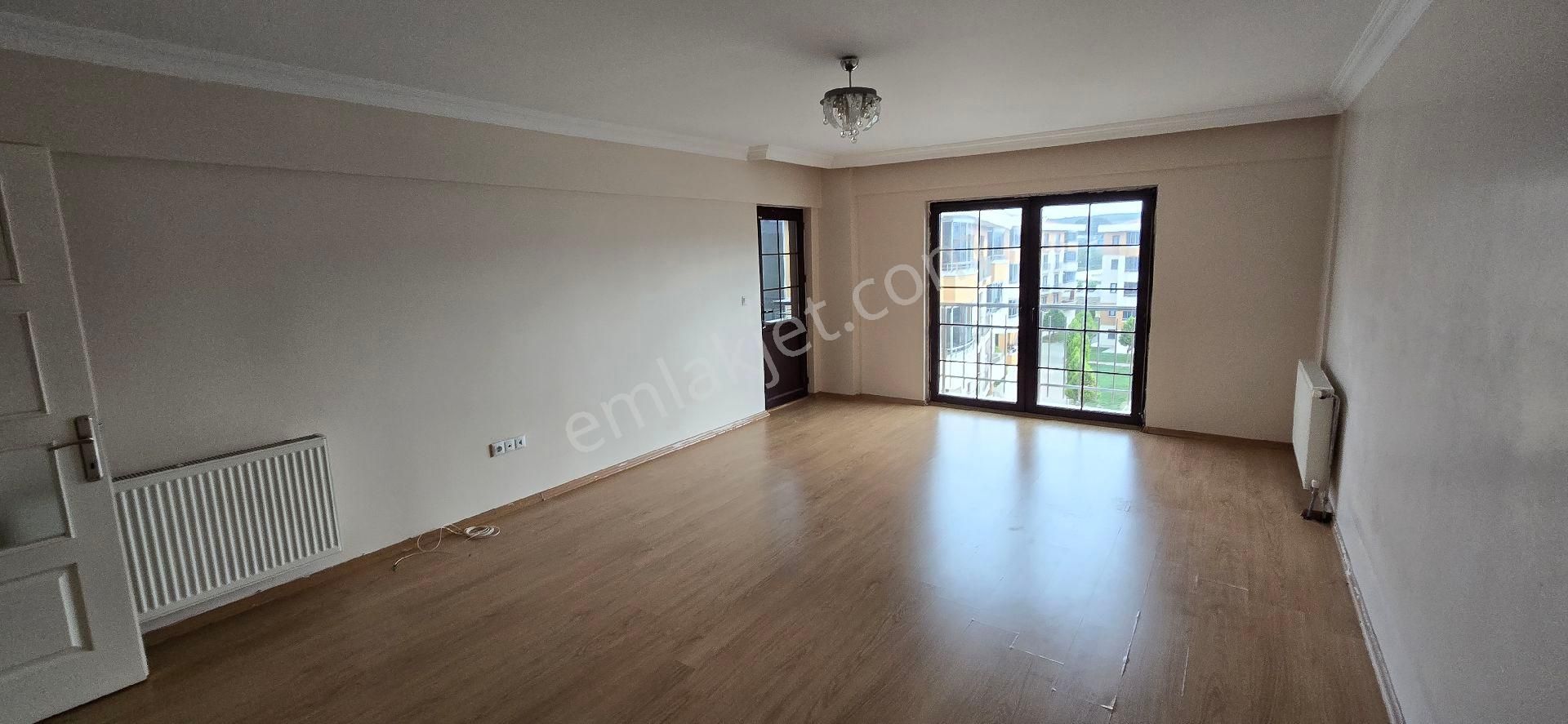 Kr Taç Akçalar Gölpark Evleri 3+1 Kiralık - Görsel 5