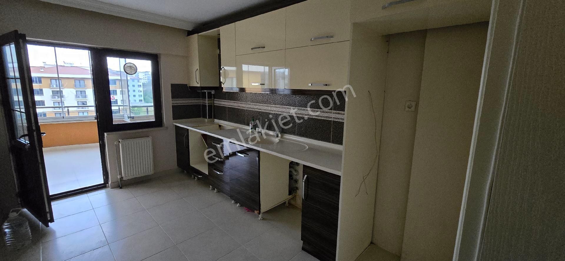 Kr Taç Akçalar Gölpark Evleri 3+1 Kiralık - Görsel 21