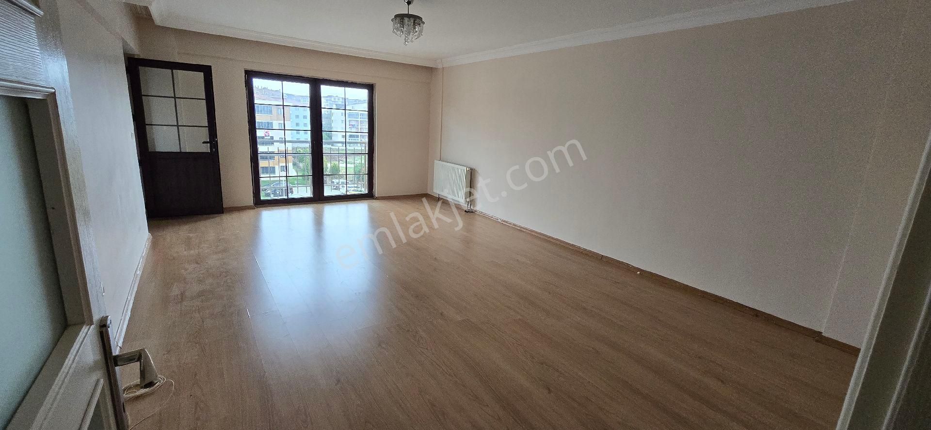 Kr Taç Akçalar Gölpark Evleri 3+1 Kiralık - Görsel 8
