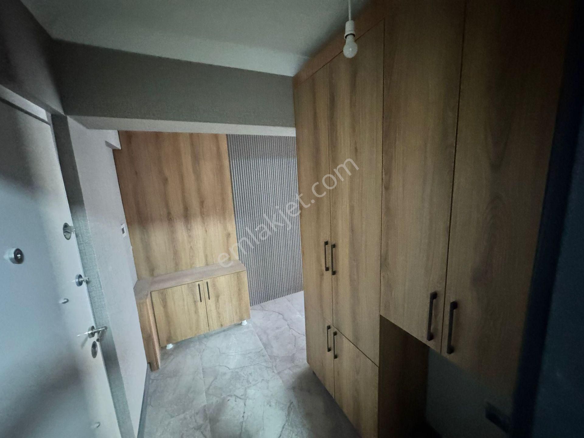 Sanatoryum Cad. Yakını Asansörlü Binada 1+1 Alana 1+1 Hediye - Görsel 11