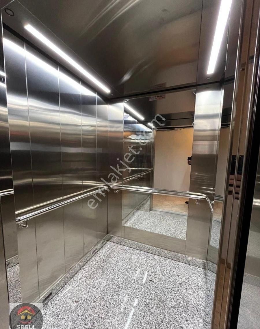 Sbell'den Maltepe'de Yeni Binada Ön Cephede 3+2 Teraslı Dubleks - Görsel 14