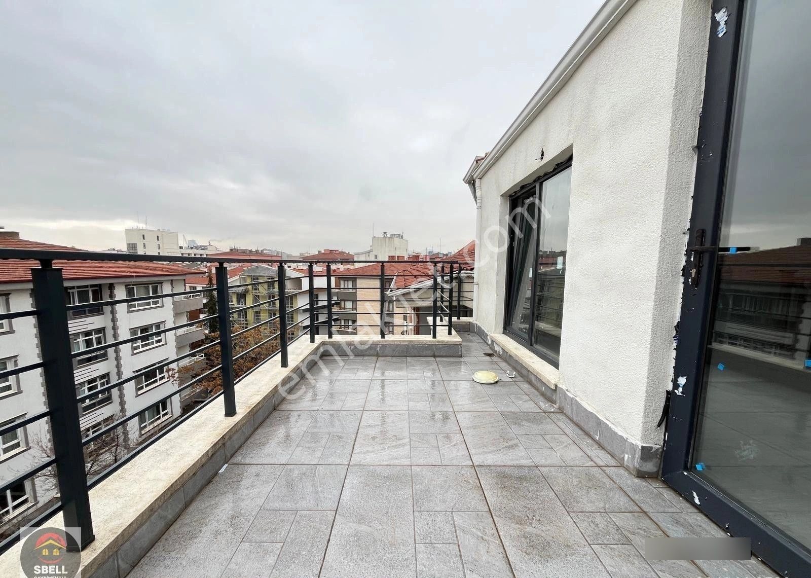 Sbell'den Maltepe'de Yeni Binada Ön Cephede 3+2 Teraslı Dubleks - Görsel 2