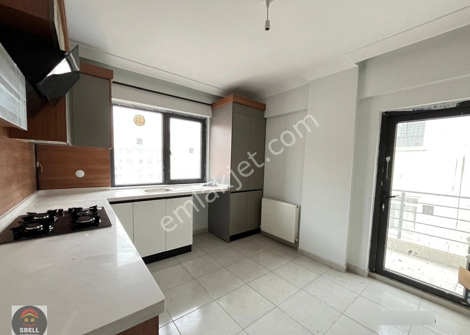 Sbell'den Maltepe'de Yeni Binada Ön Cephede 3+2 Teraslı Dubleks - Görsel 15